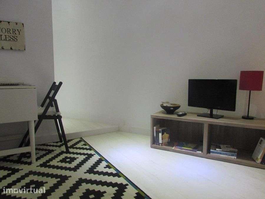 Apartamento T1 com vista, Praça da Alegria, Lisboa - Grande imagem: 5/17