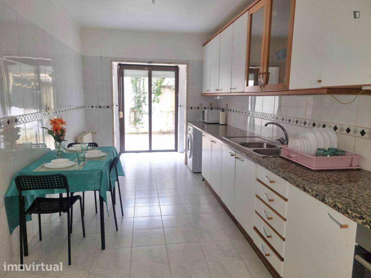 Quarto - localizado em Sintra Lisbon - Grande imagem: 2/27