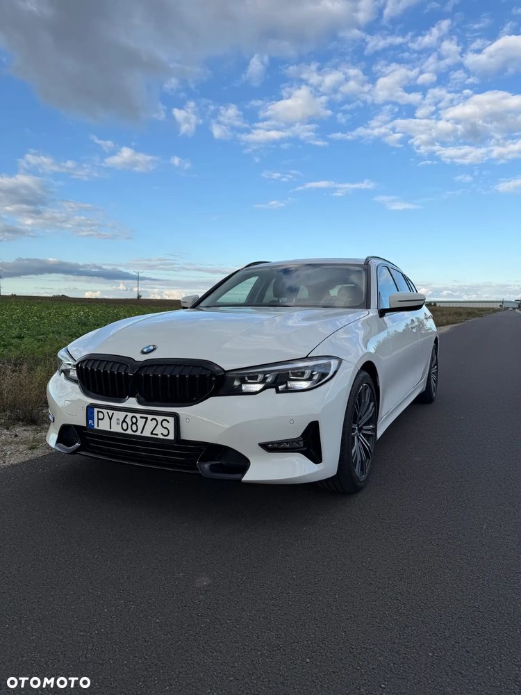 BMW Seria 3 320i Sport Line - 7