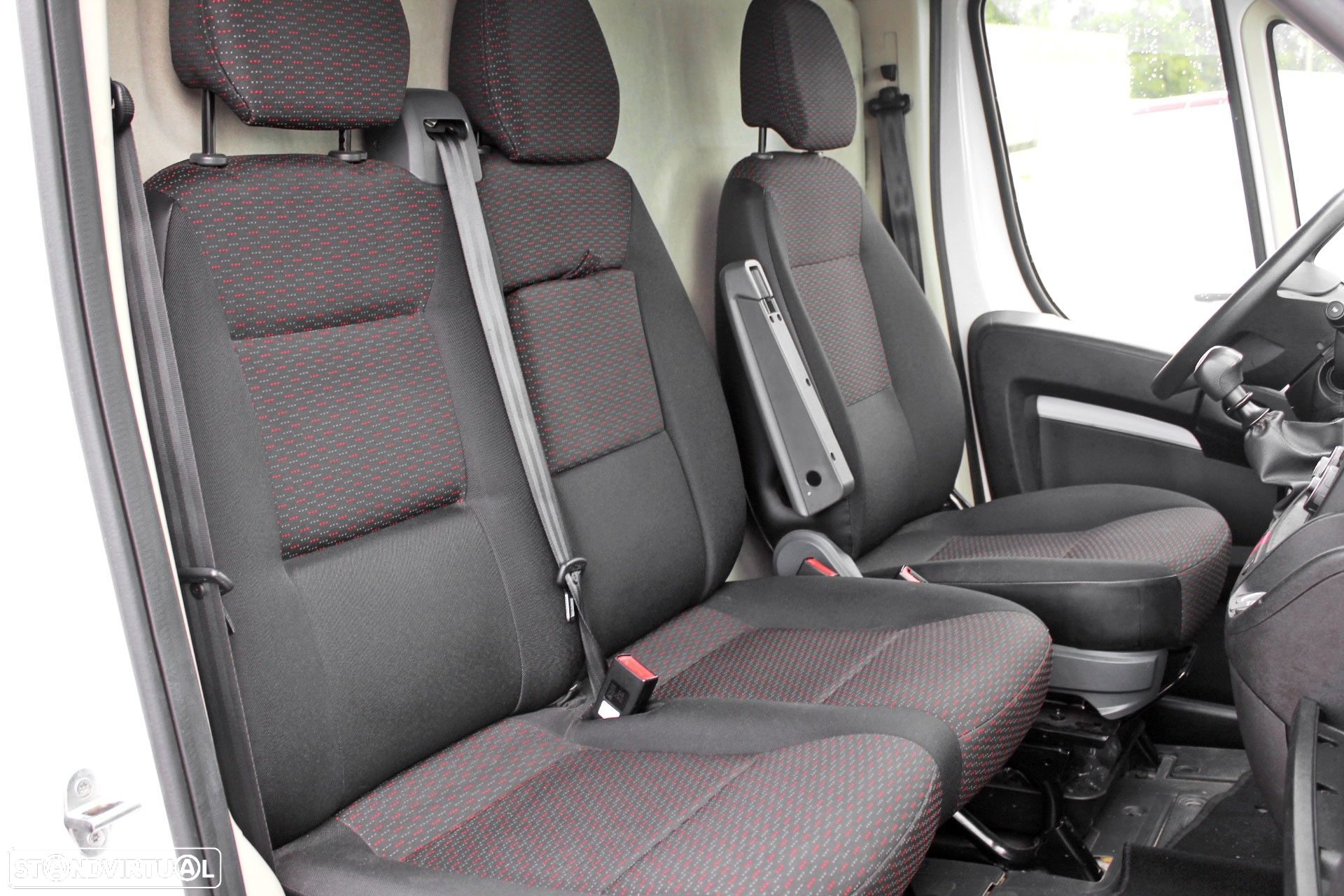 Citroën Jumper 2.2 BlueHDi 35 L4H3 Club - 14