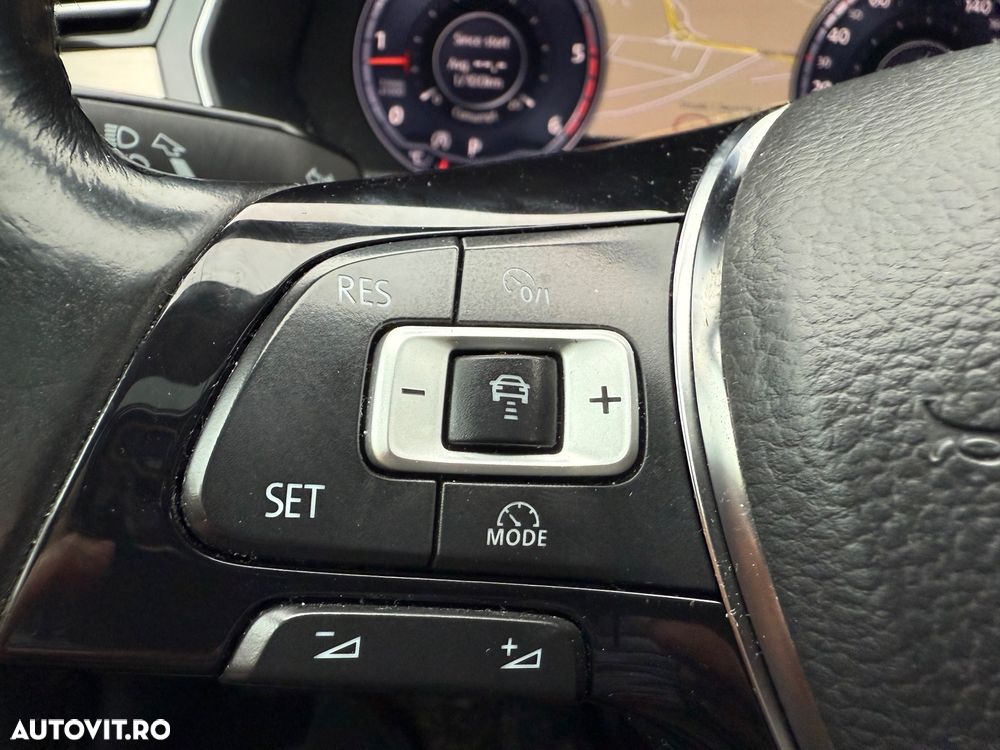 Volkswagen Passat Variant 1.6 TDI SCR DSG Business - 21