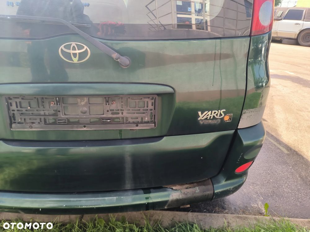 Klapa bagażnika tylna Toyota Yaris Verso - 4