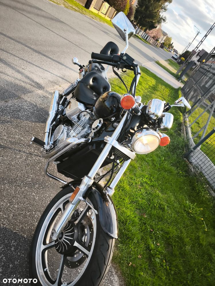 Honda Shadow - 8