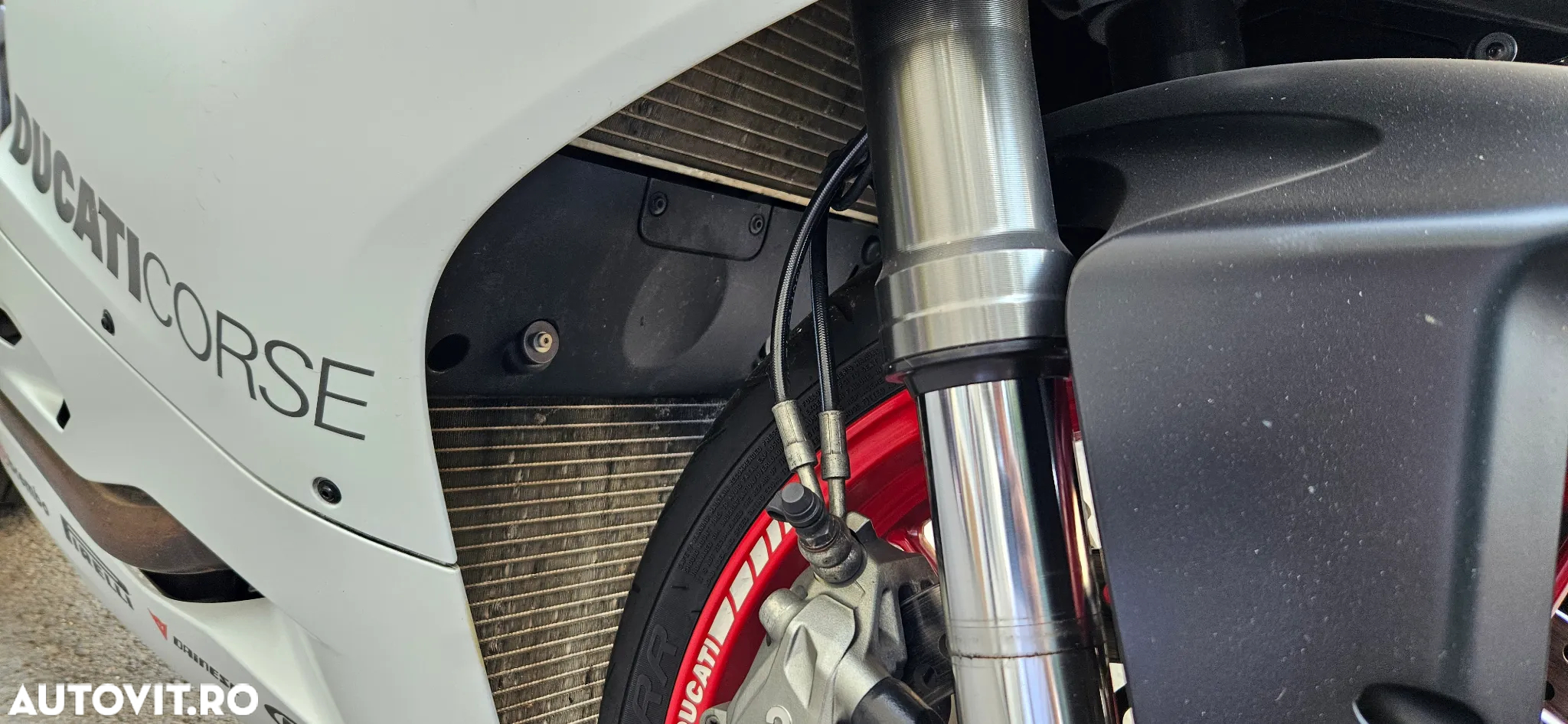 Ducati Panigale V2 - 5