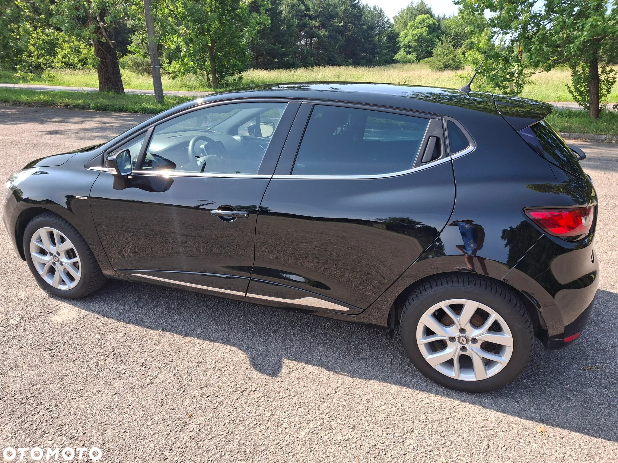 Renault Clio 1.5 dCi Energy Limited - 21