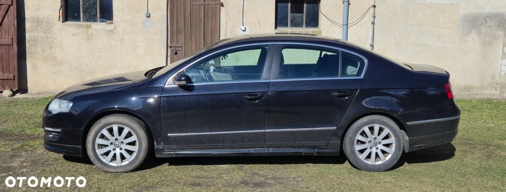 Volkswagen Passat 1.8 TSI Comfortline - 3
