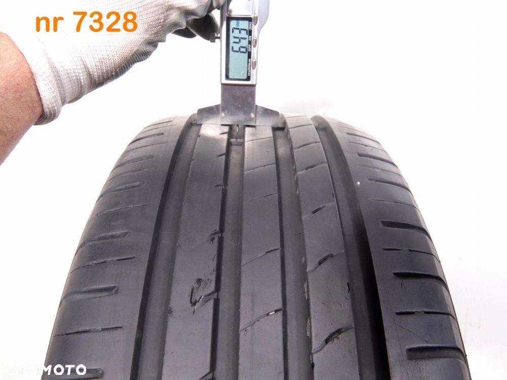 Kumho Ecsta HS51 215/60 R16 - 2