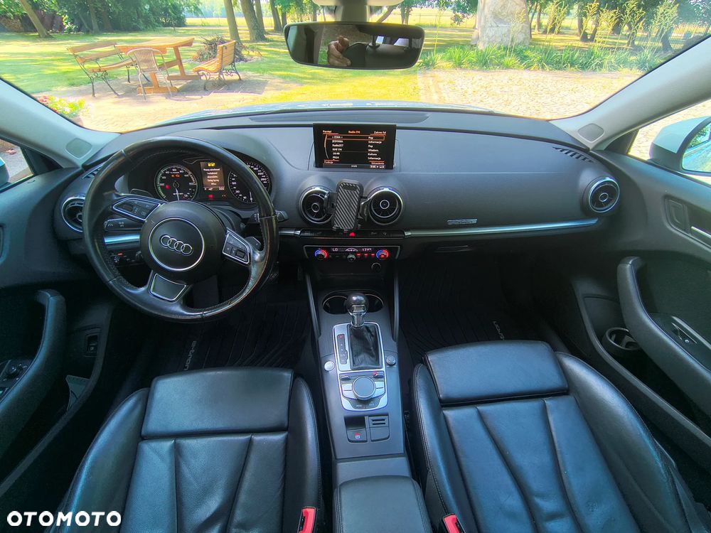 Audi A3 Sportback 1.4 TFSI e-tron design - 15