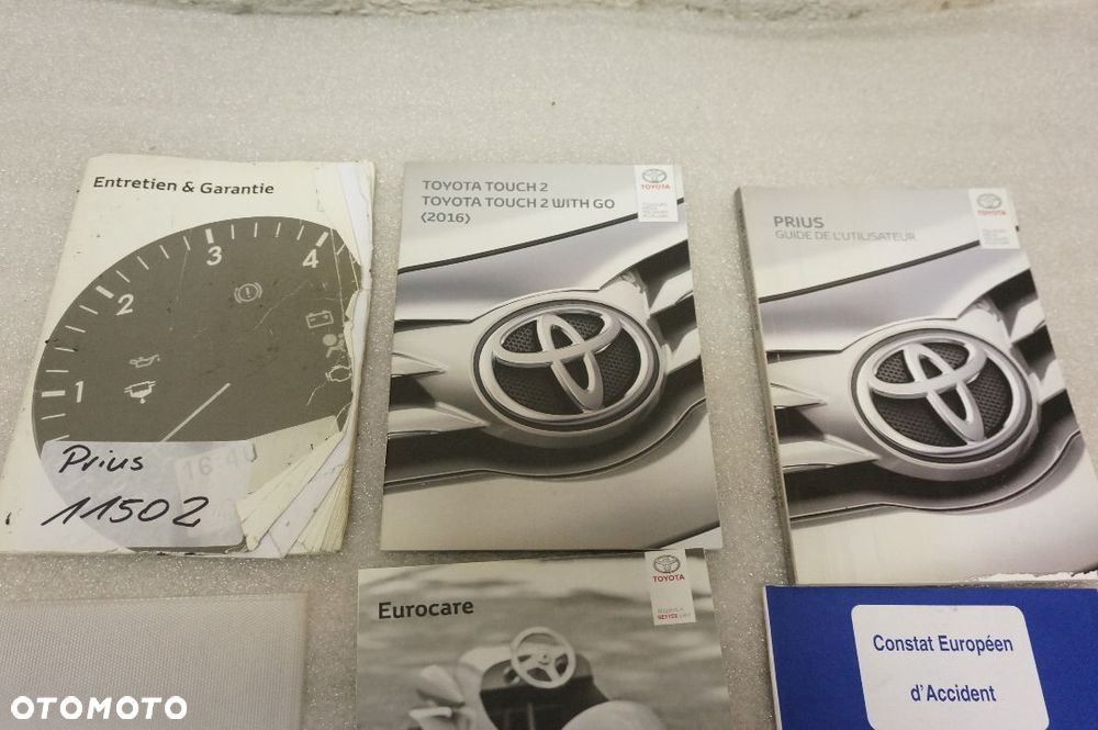 Książka Serwisowa Instrukcja Obsługi Toyota Prius 2018 - 2