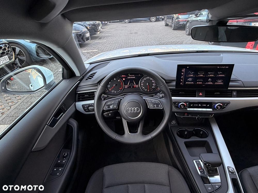 Audi A4 Limousine - 24