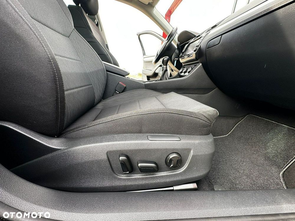 Skoda Superb 2.0 TDI Ambition - 20