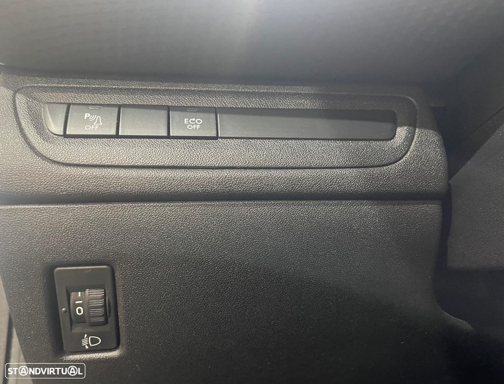 Peugeot 2008 PureTech 110 Stop&Start Crossway - 43