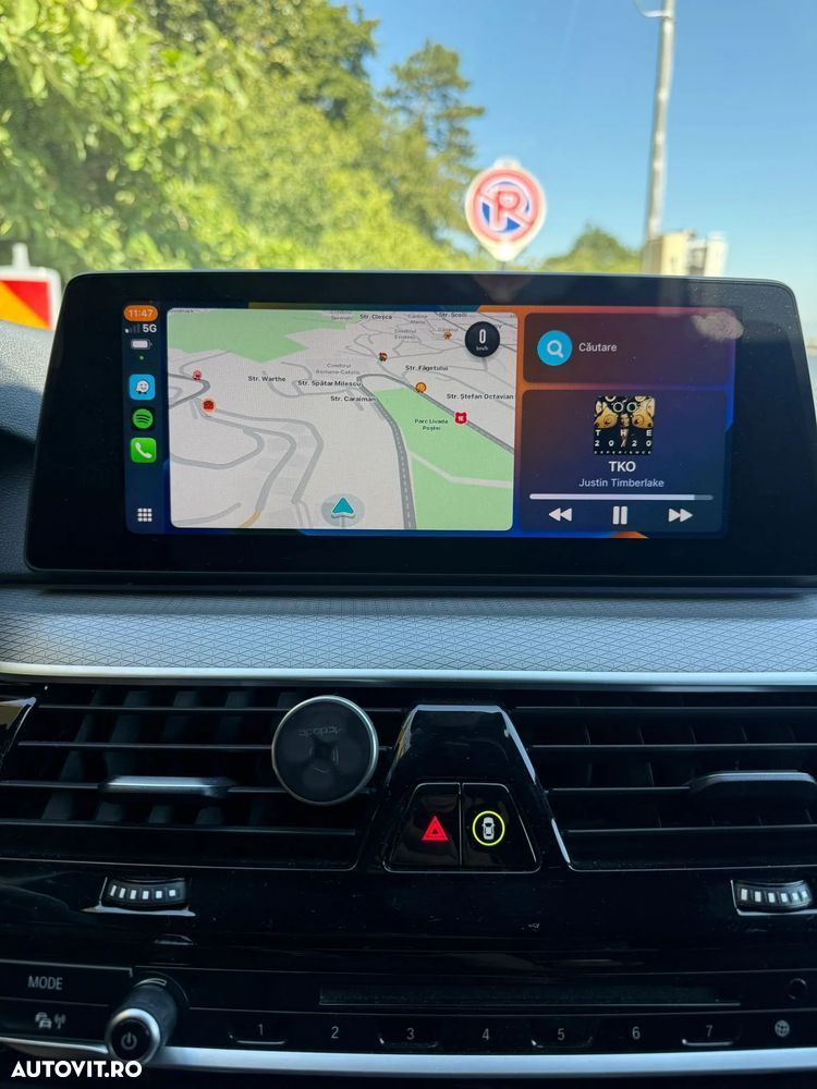 BMW Seria 5 530d xDrive AT - 39