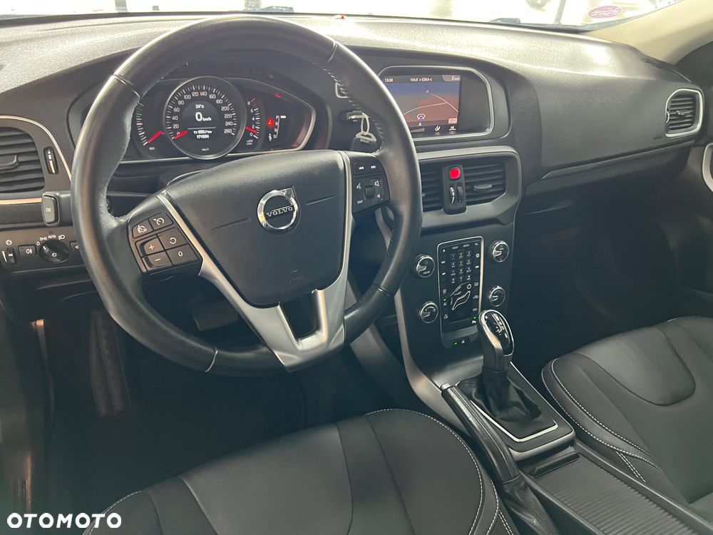 Volvo V40 - 12