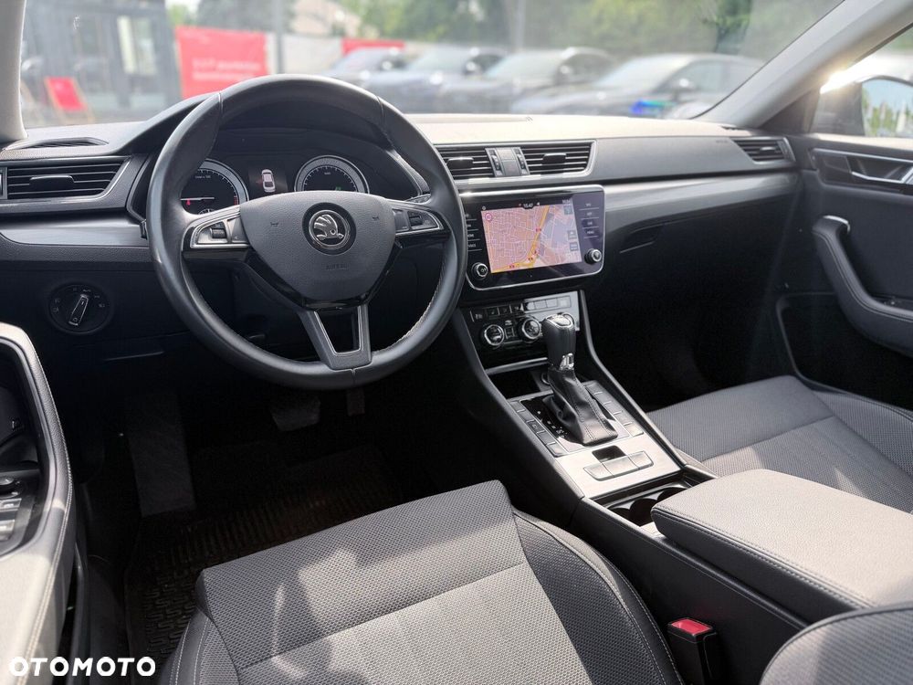 Skoda Superb 2.0 TDI SCR Style DSG - 21