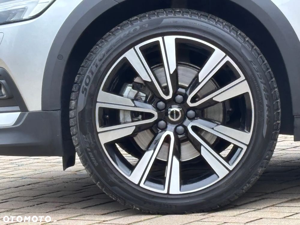 Volvo V60 Cross Country Pro B4 D AWD - 15