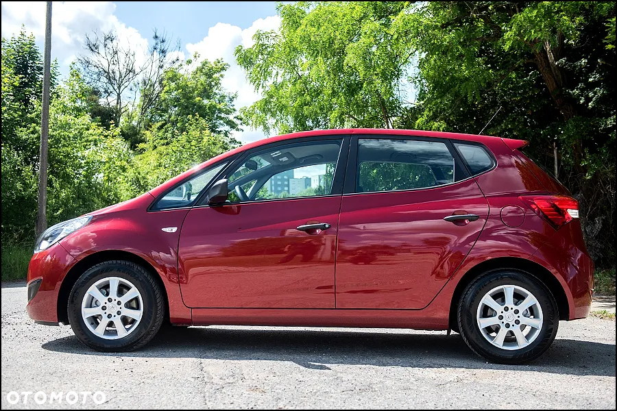 Hyundai ix20 - 3