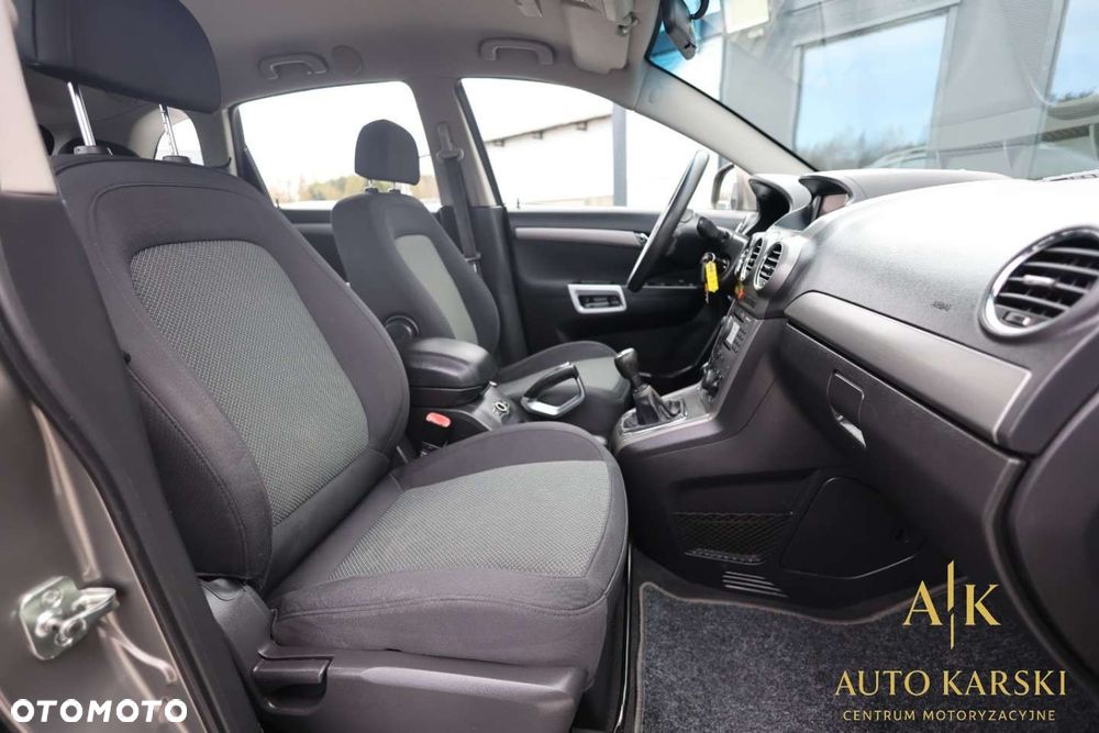 Opel Antara - 36
