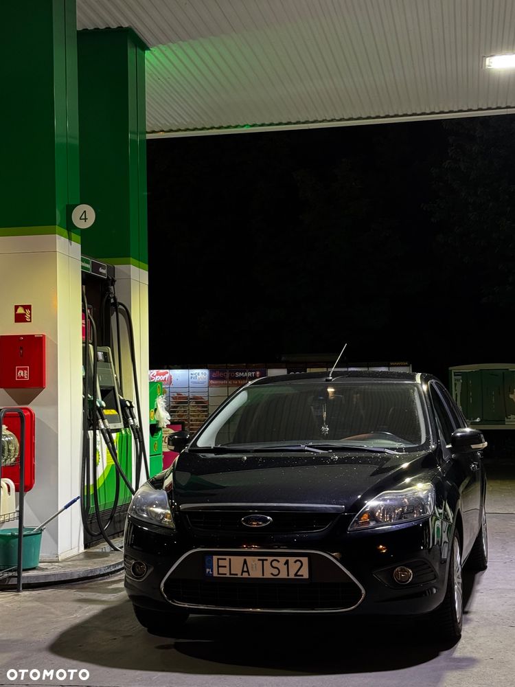 Ford Focus 1.8 Style+ - 8