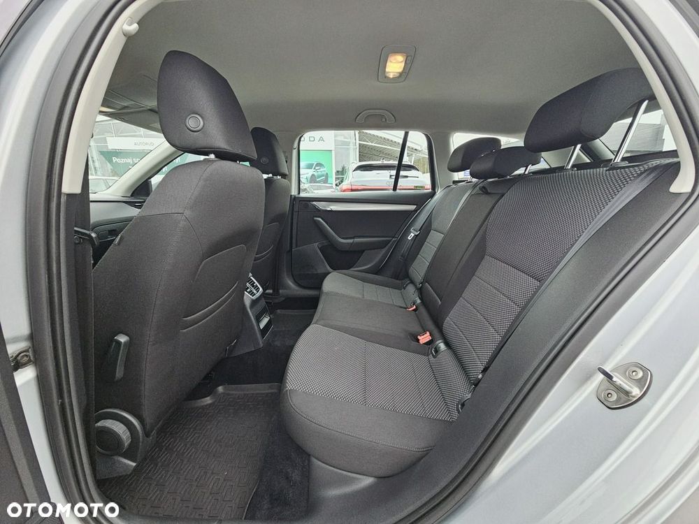 Skoda Octavia 1.6 TDI Ambition - 13