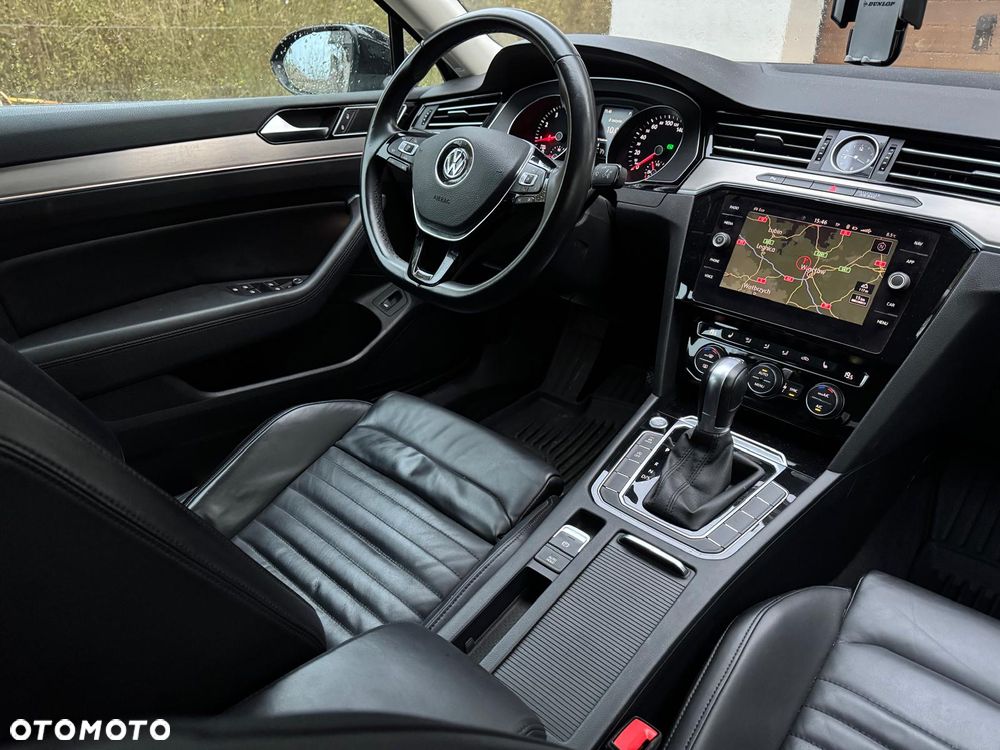 Volkswagen Passat 2.0 TSI BMT Highline DSG - 8