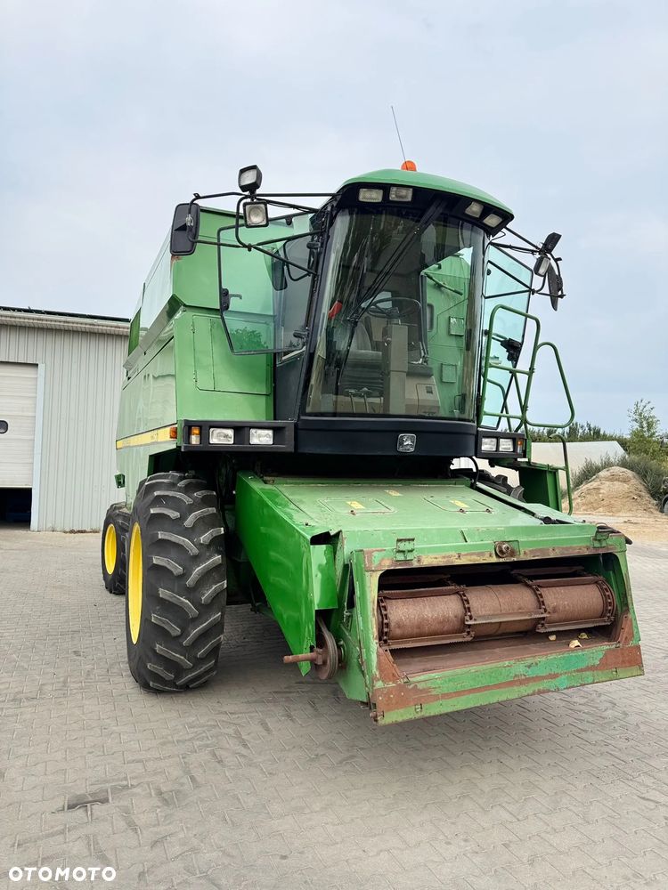 John Deere 2266 - 11