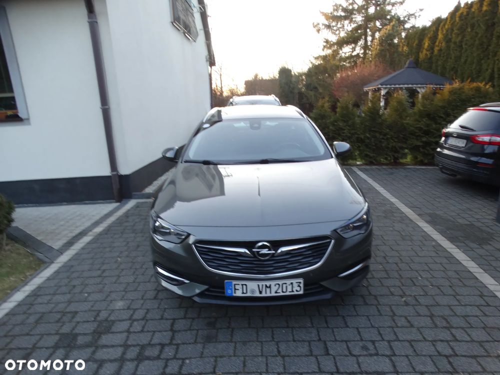 Opel Insignia - 11