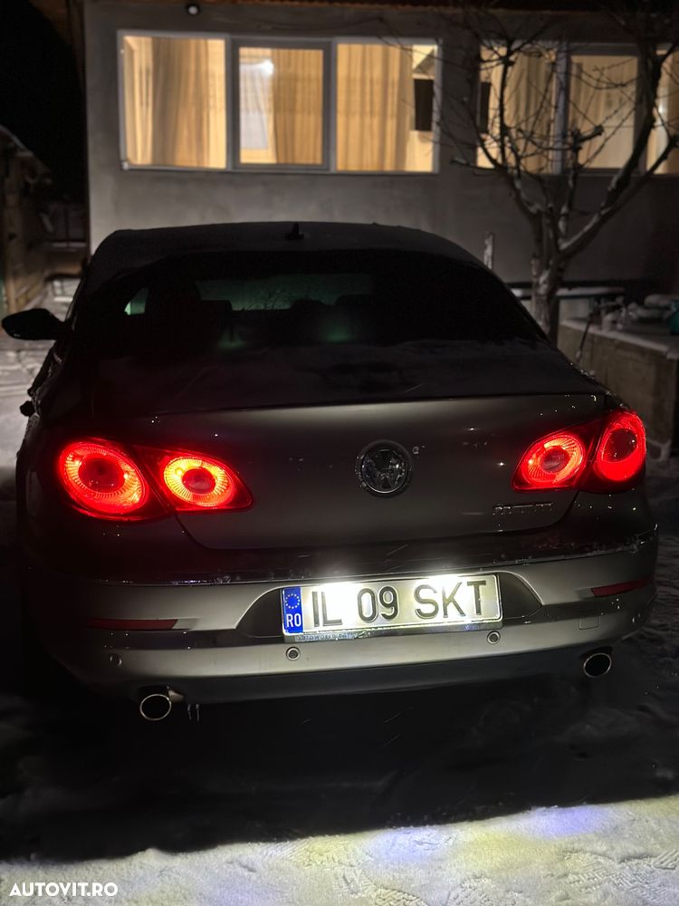 Volkswagen Passat CC 2.0 TDI 4Motion DSG - 8