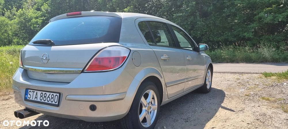 Opel Astra 1.8 Sport - 5