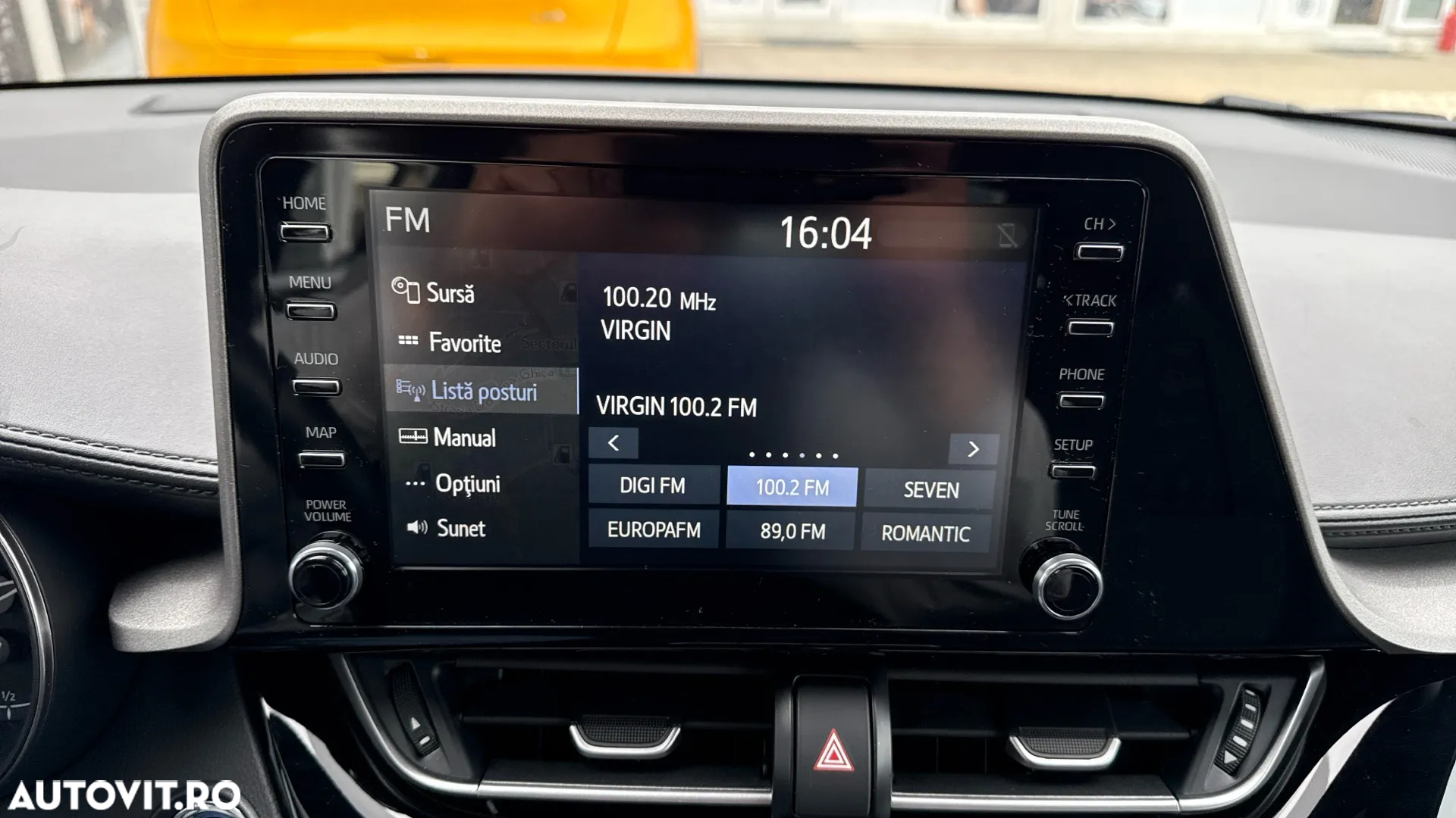 Toyota C-HR 1.8 HSD 122 CP 4x2 CVT Core - 22