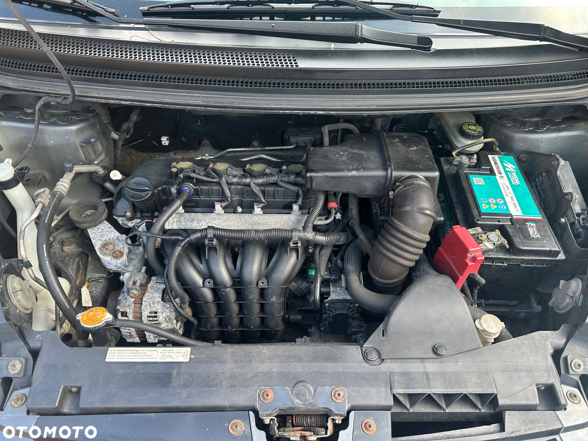 Mitsubishi Colt - 10