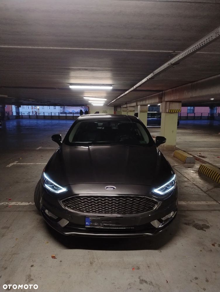 Ford Fusion 2.0 EcoBoost Titanium - 2