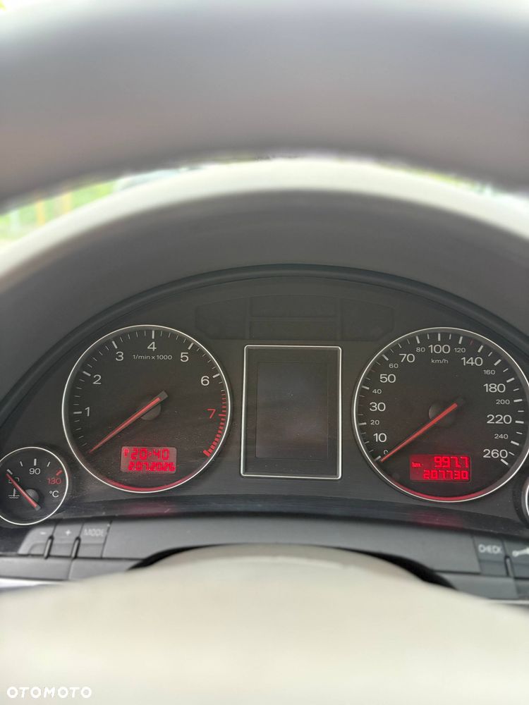Audi A4 Limousine 1.6 - 7