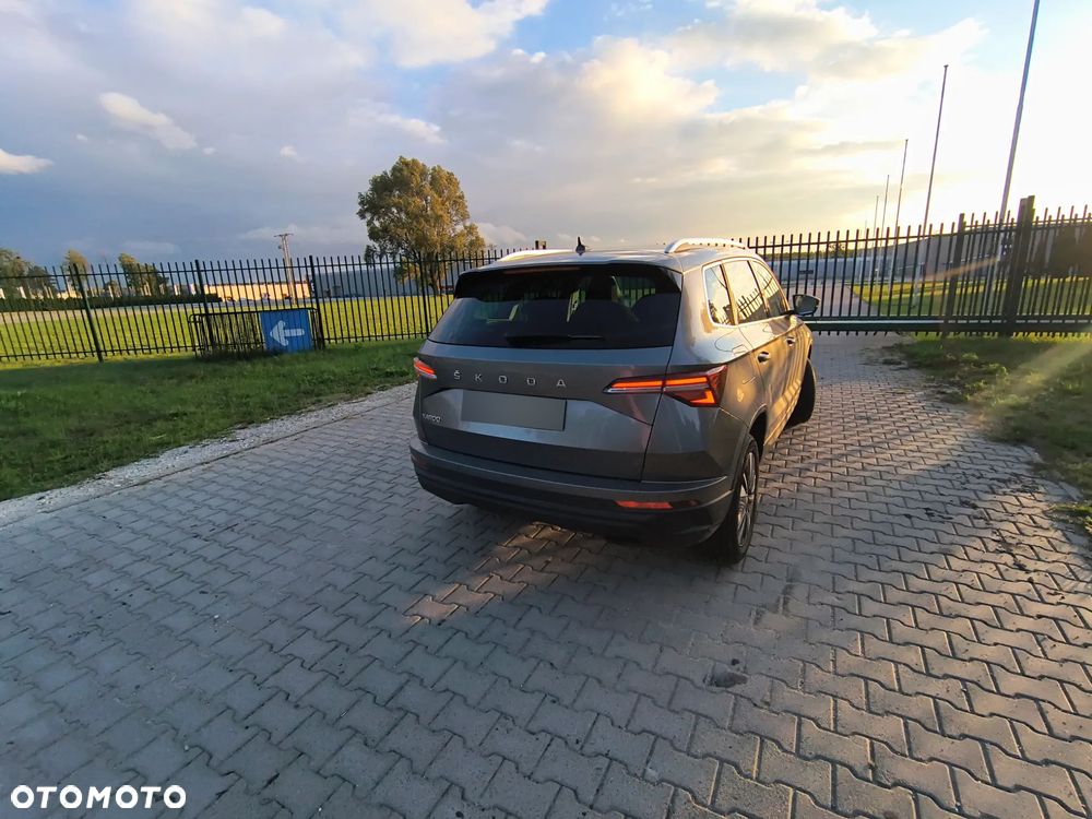 Skoda Karoq 1.5 TSI ACT 4x2 Style DSG - 6