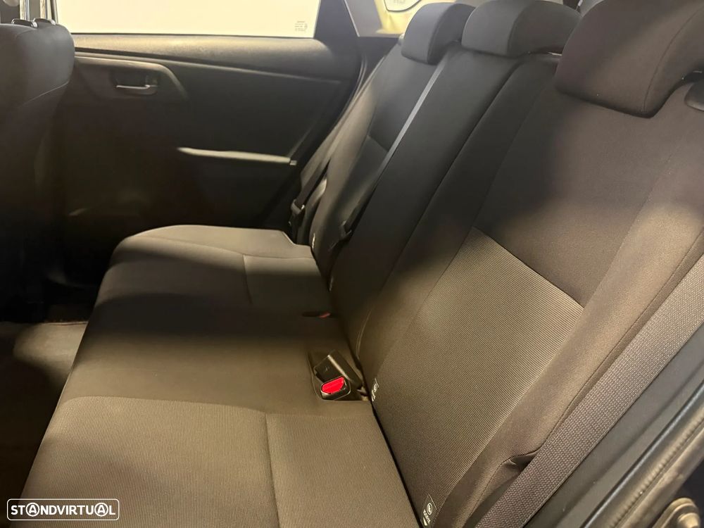 Toyota Auris 1.4 D-4D ACtive+AC - 15