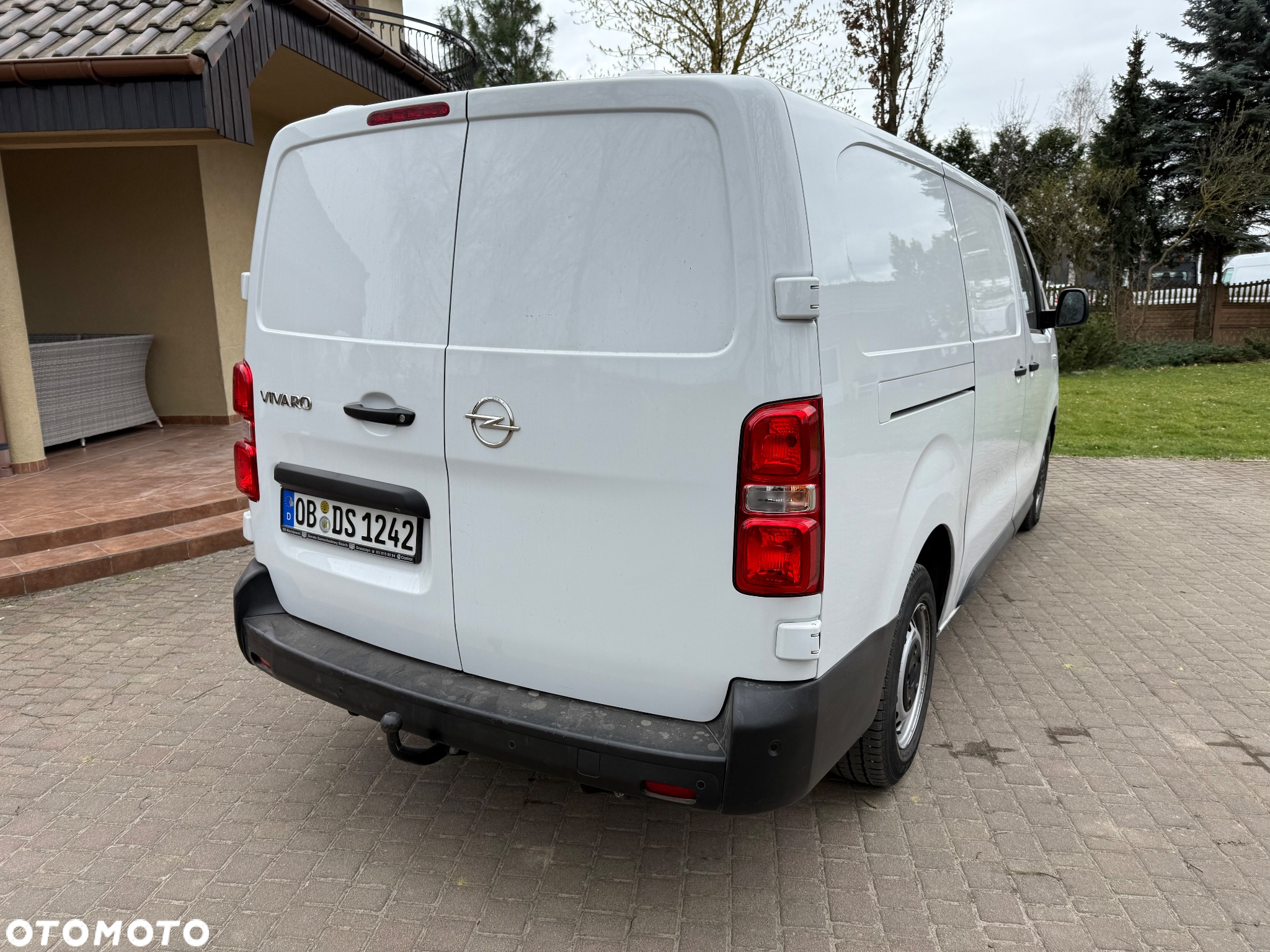 Opel VIVARO - 9