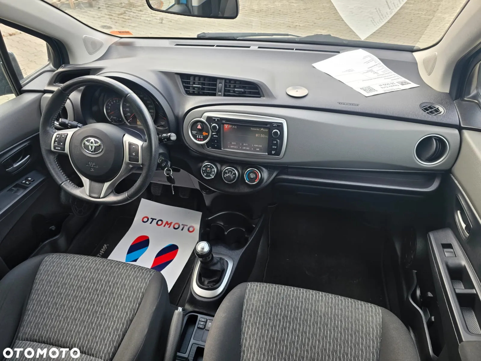 Toyota Yaris - 24