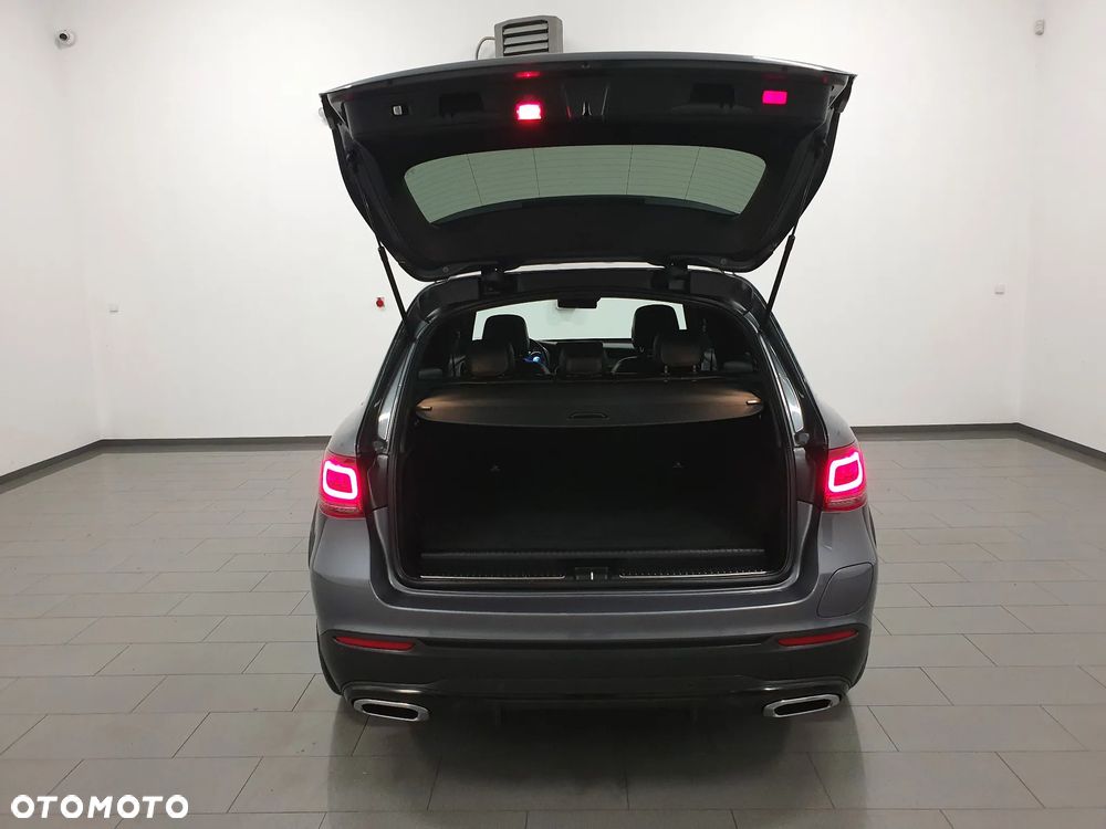 Mercedes-Benz GLC 300 de 4Matic 9G-TRONIC AMG Line Plus - 5