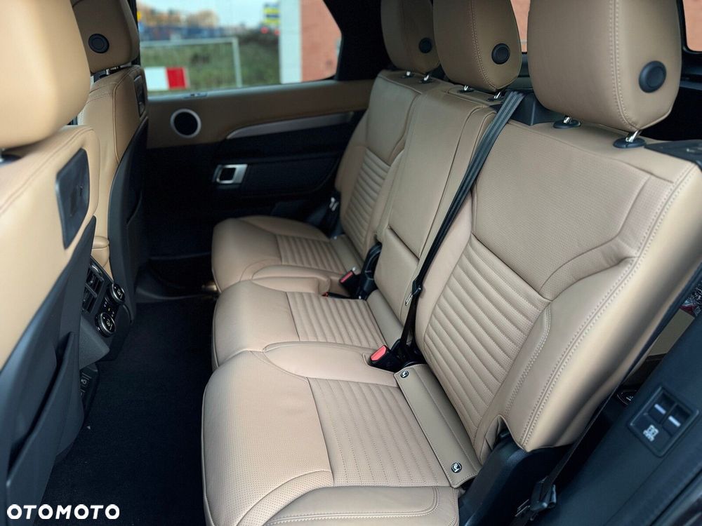 Land Rover Discovery - 12