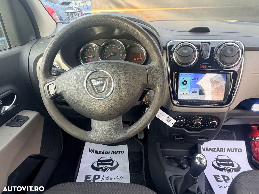 Dacia Lodgy dCi 90 Laureate - 17