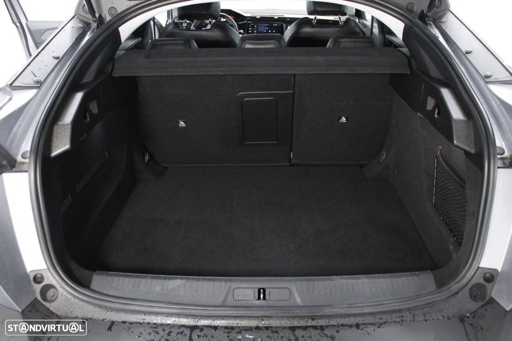 Peugeot 408 1.2 PureTech Allure EAT8 - 32
