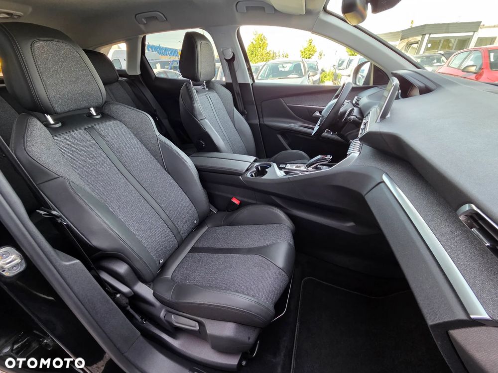 Peugeot 3008 PureTech 130 Stop & Start GPF EAT8 Allure - 18
