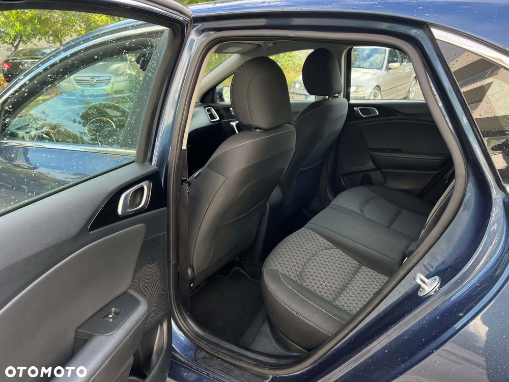 Kia Ceed 1.6 CRDi SCR L - 8