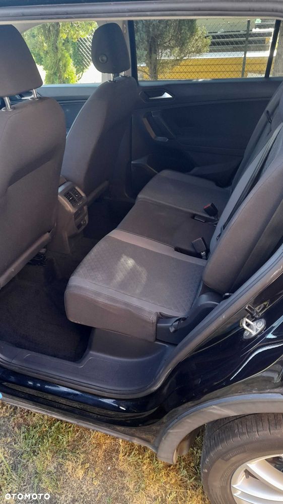 Volkswagen Tiguan - 5