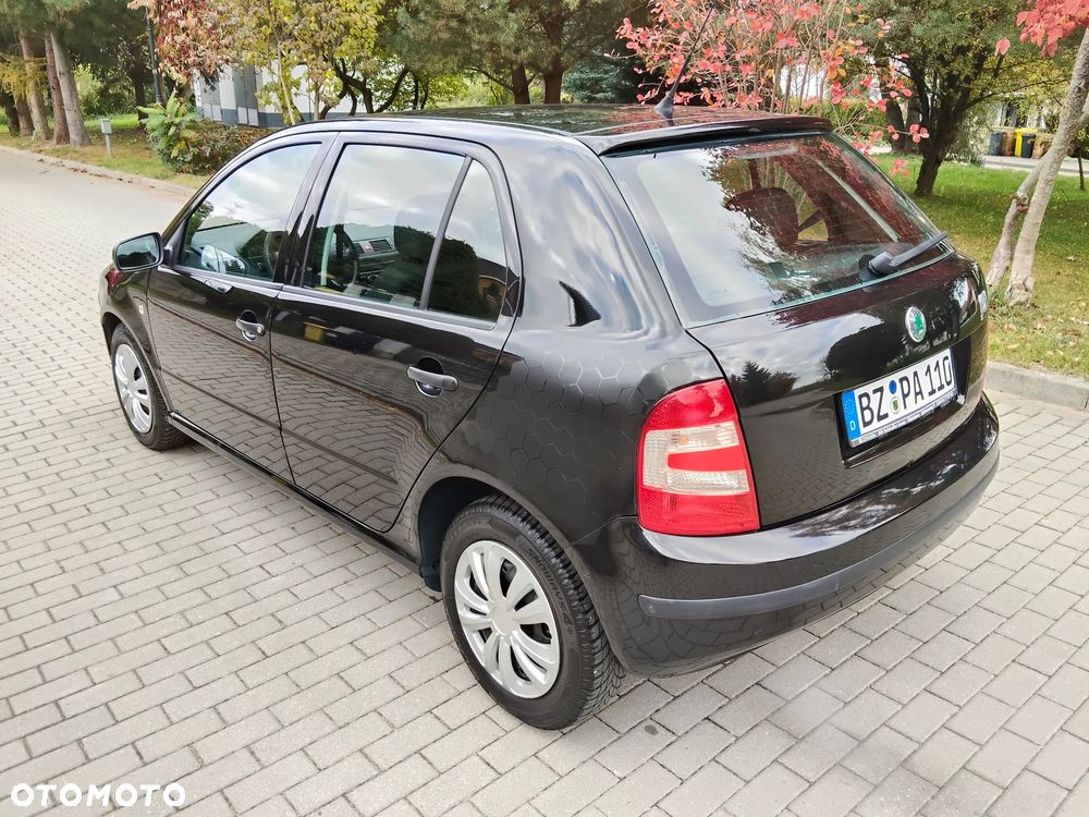 Skoda Fabia 2006 photo 4