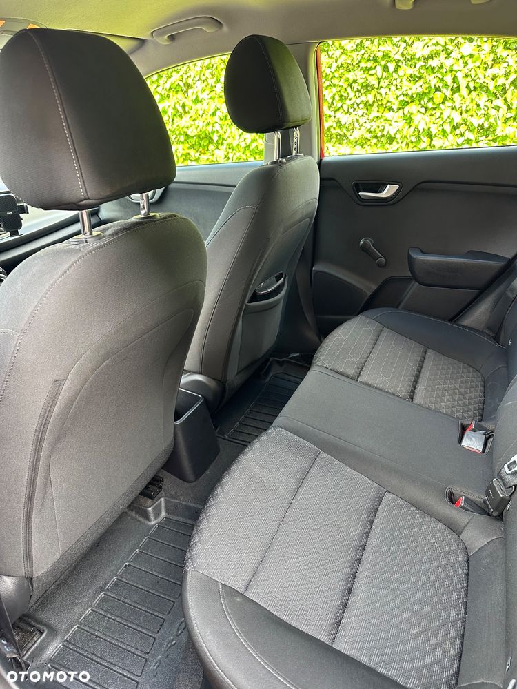 Kia Rio 1.2 M - 15