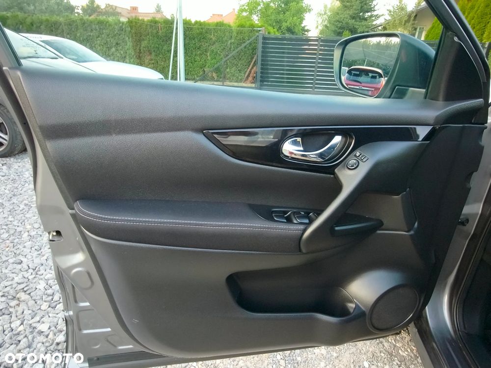 Nissan Qashqai 1.6 DIG-T 360 - 26