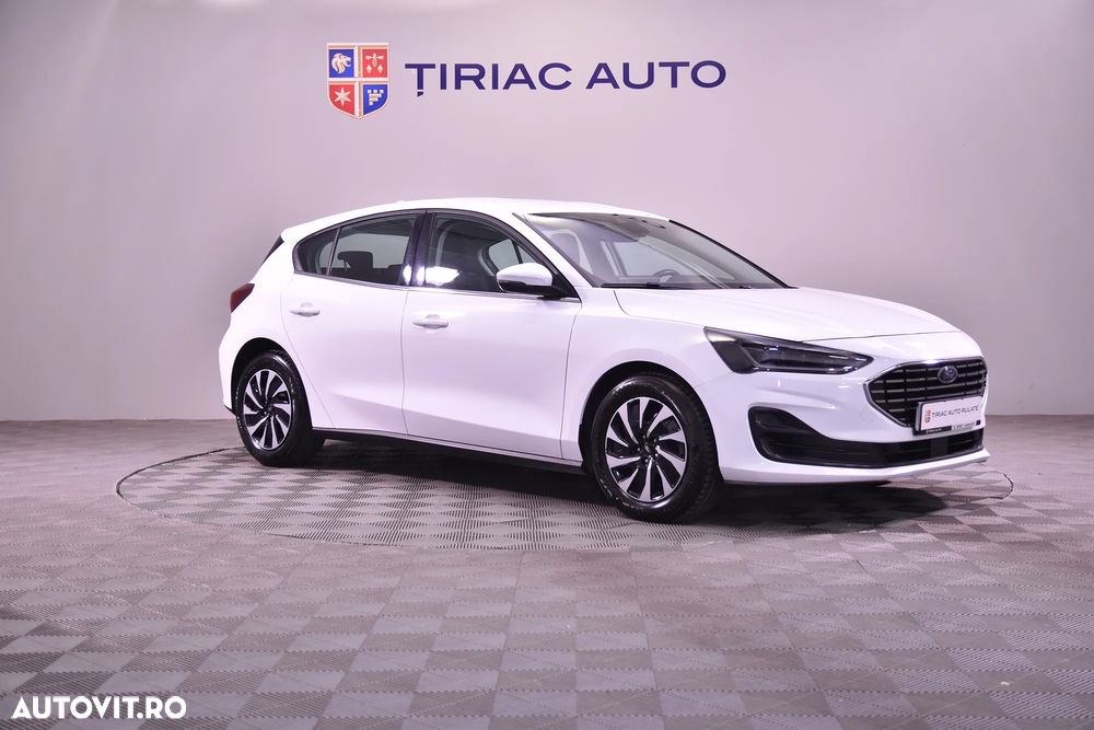 Ford Focus - 7
