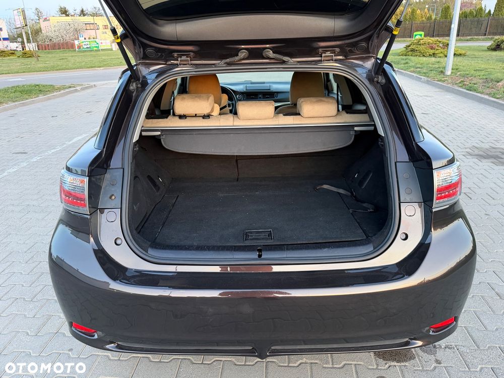 Lexus CT 200h Prestige - 19