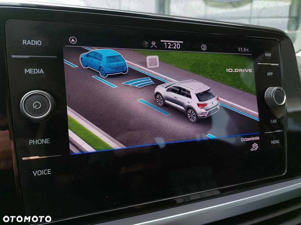 Volkswagen T-Roc 1.5 TSI Life DSG - 32